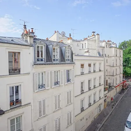 Apartment Beautiful Apartment In The 18Th District Of Paris Paris